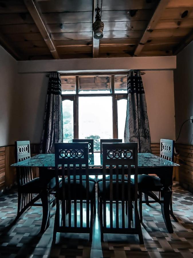 Throttle Shrottle Moto Hostel Manāli Dış mekan fotoğraf