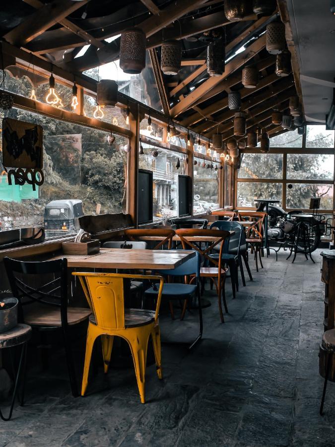 Throttle Shrottle Moto Hostel Manāli Dış mekan fotoğraf